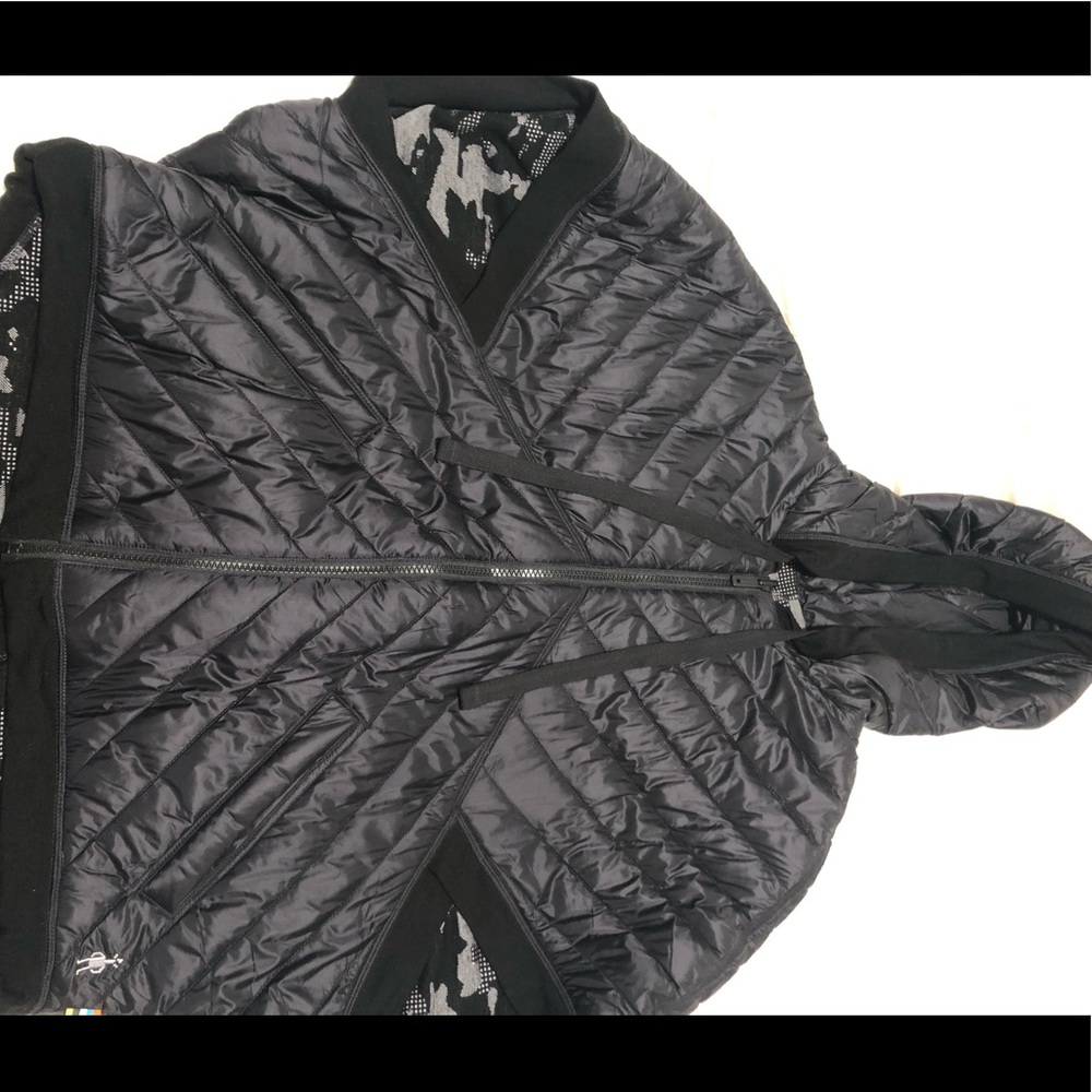Brand new black SMARTWOOL doleman hooded vest S/M